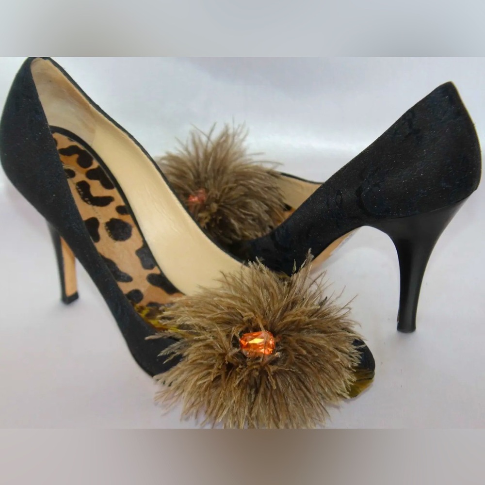 GUISEPPE ZANOTTI Design Black Brocade Feather Boa Pointed Toe Pump EU 37 Italy